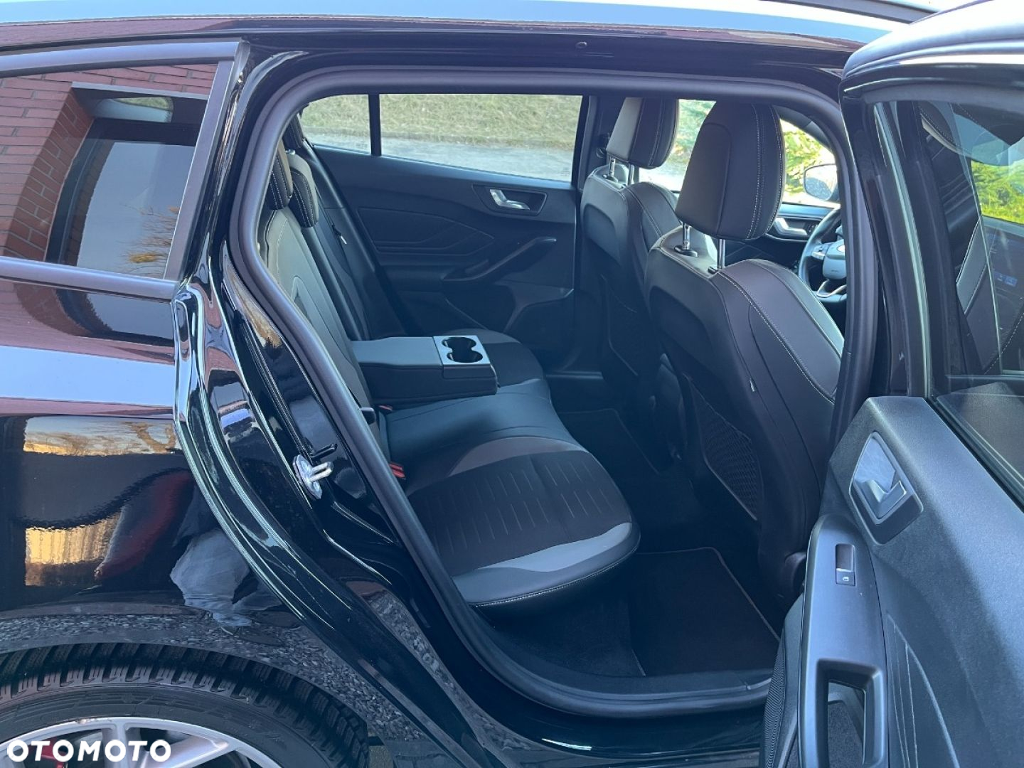 Ford Focus 2.3 EcoBoost ST Edition - 29