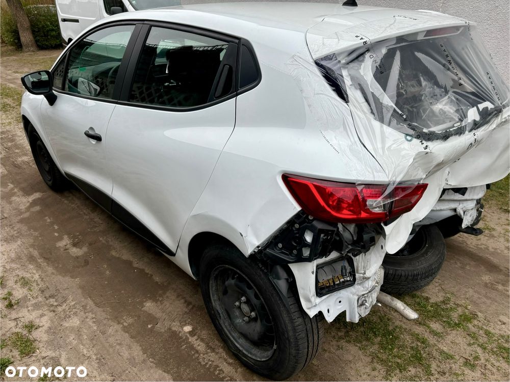 Renault Clio 1.5 dCi Dynamique - 4