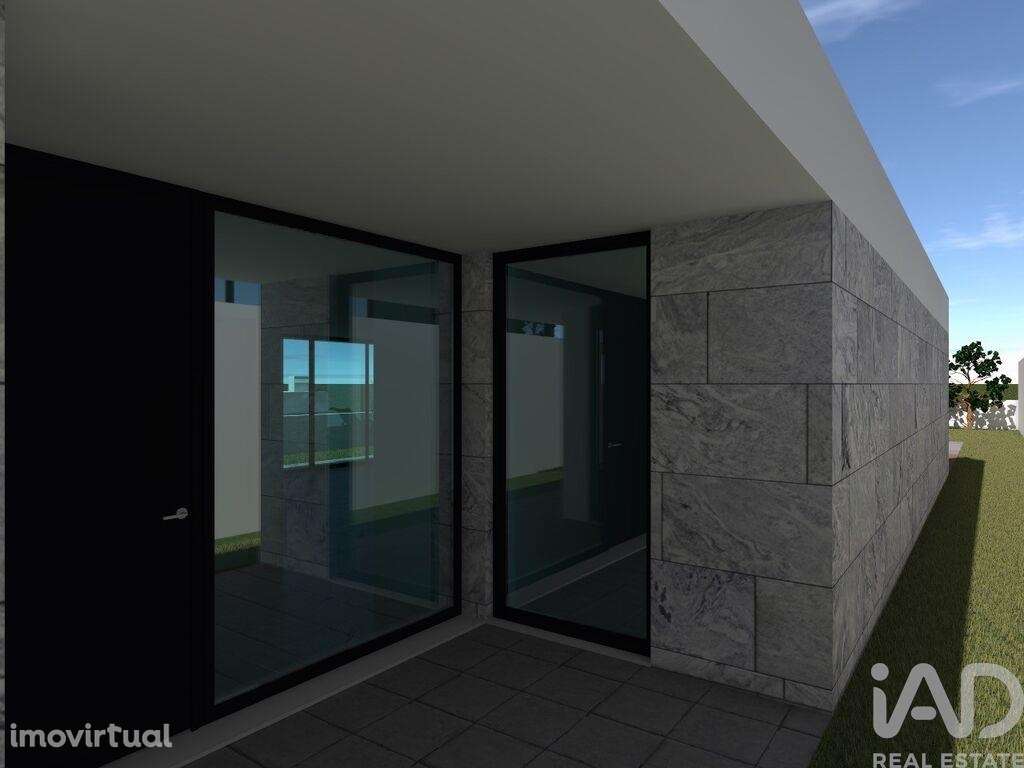 Casa / Villa T4 em Évora de Alcobaça de 196,2 m2 - Grande imagem: 3/21