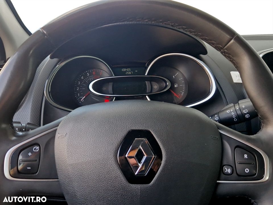 Renault Clio 0.9 Energy TCe Zen - 19