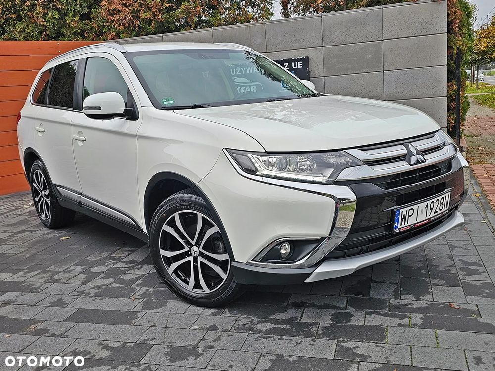 Mitsubishi Outlander 2.0 2WD Invite - 2