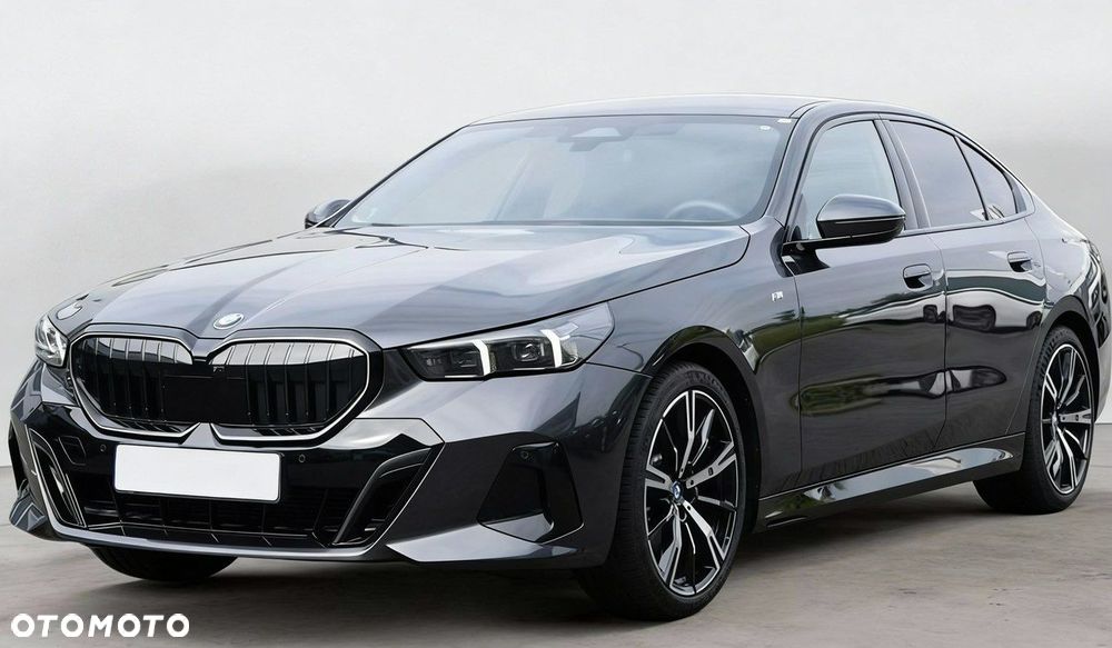 BMW Seria 5 - 13