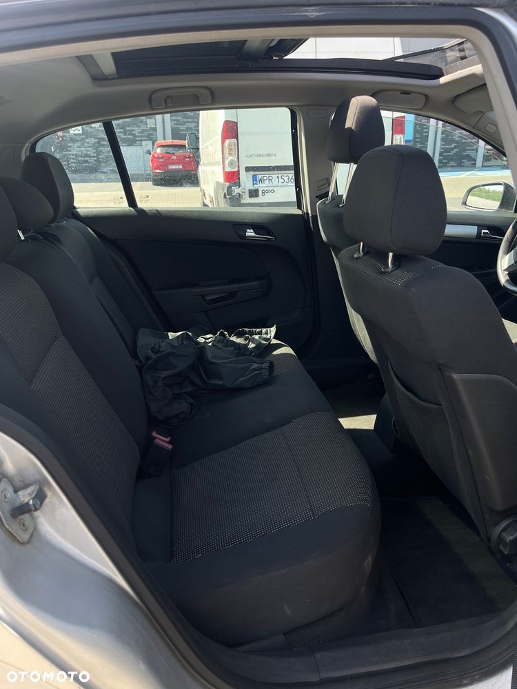 Opel Astra 1.7 CDTI DPF Catch me now - 7