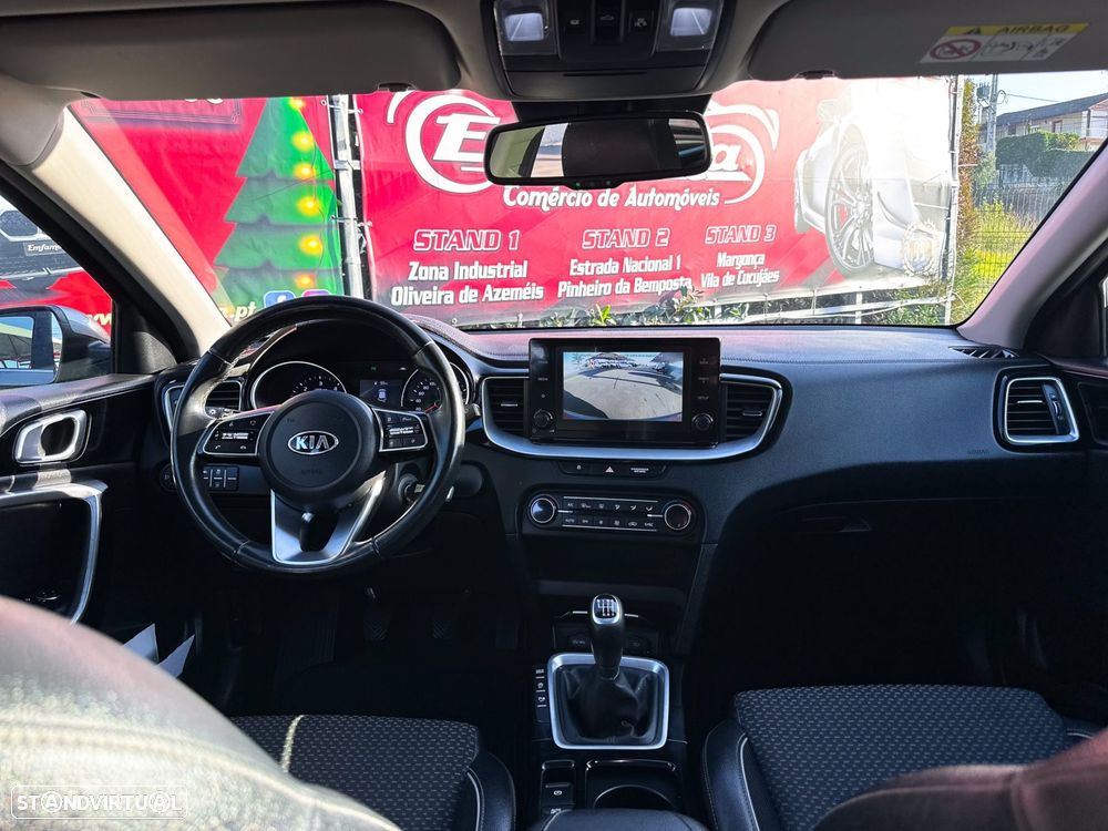 Kia Ceed SW 1.6 CRDi MHEV Drive - 13