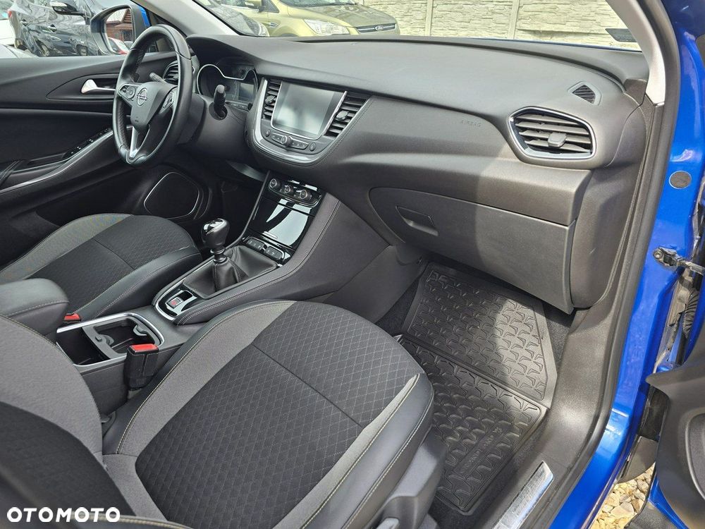 Opel Grandland X 1.2 T GPF Elegance S&S - 9