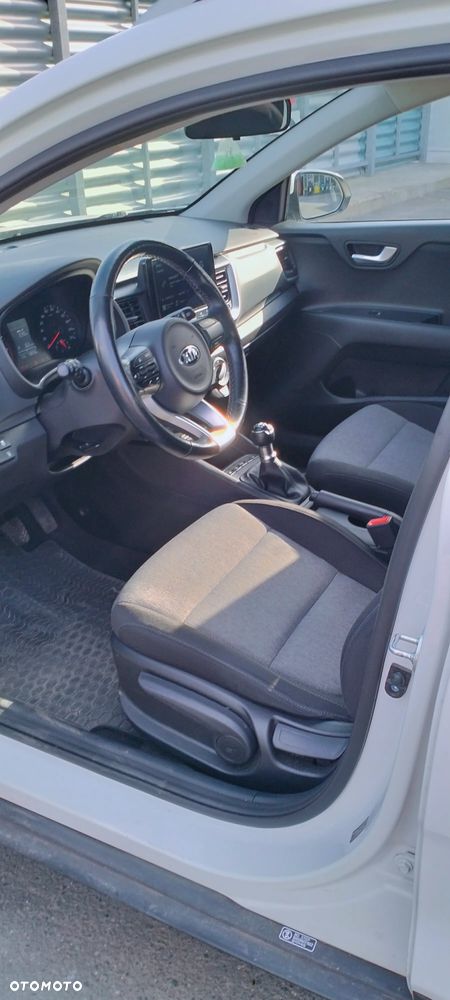 Kia Stonic 1.2 M - 9