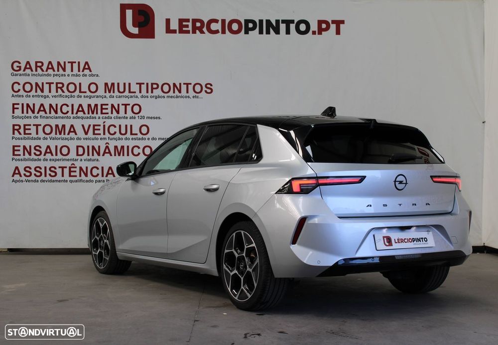 Opel Astra 1.2 T GS - 3