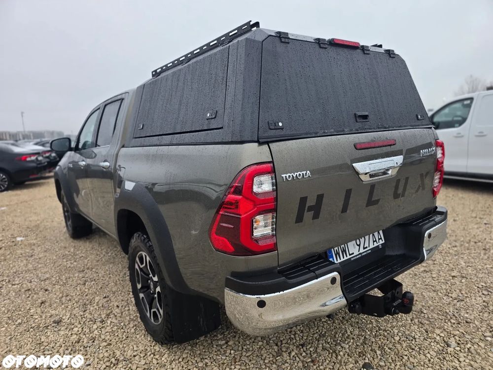 Toyota Hilux 2.8 D-4D Double Cab SR5 4x4 - 18