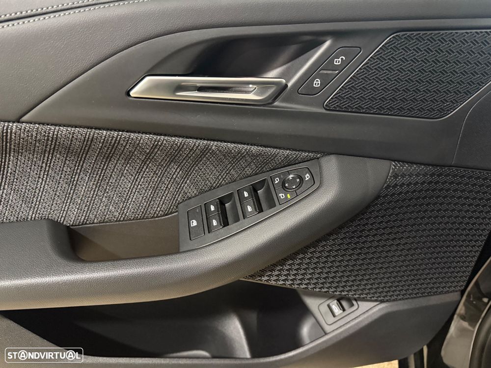 BMW 218 Active Tourer i Auto - 18