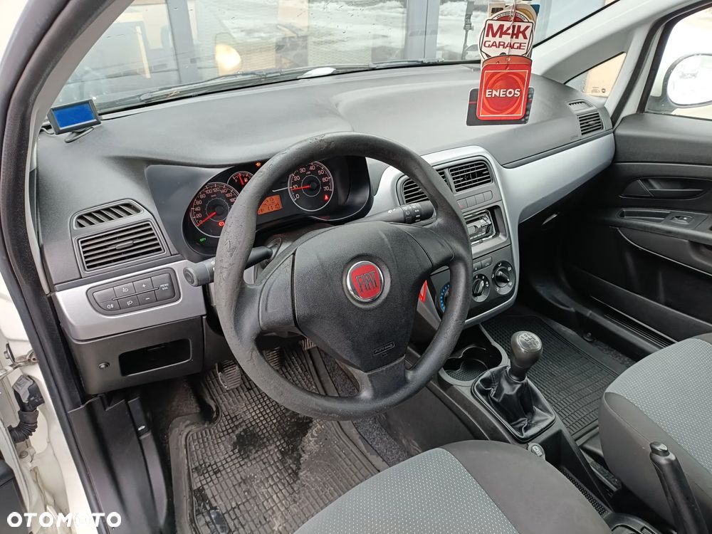 Fiat Punto Van - 9