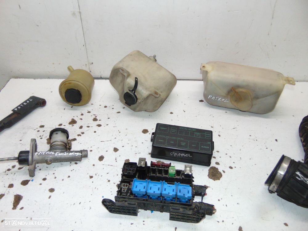 Nissan Patrol 260 bomba embraiagem/Depósitos - 7
