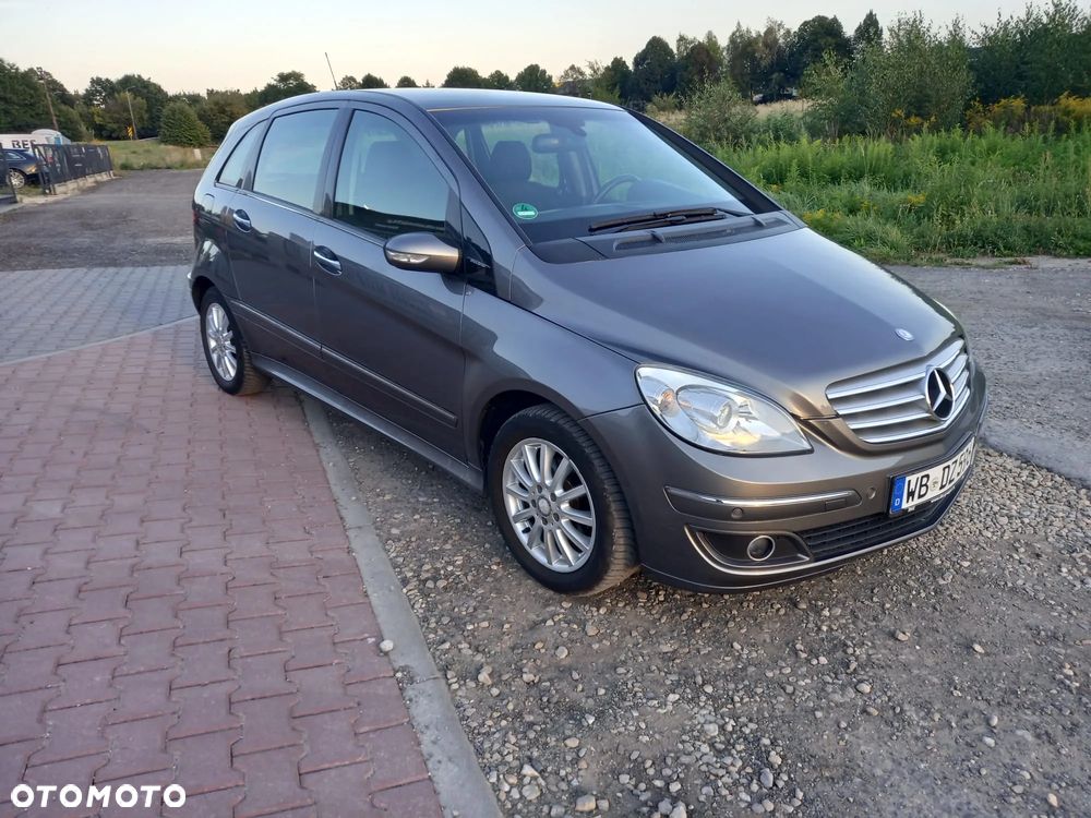 Mercedes-Benz Klasa B 170 Autotronic Special Edition - 13