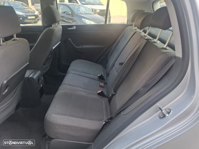 VW Golf Plus 1.9 TDi Trendline AC - 23