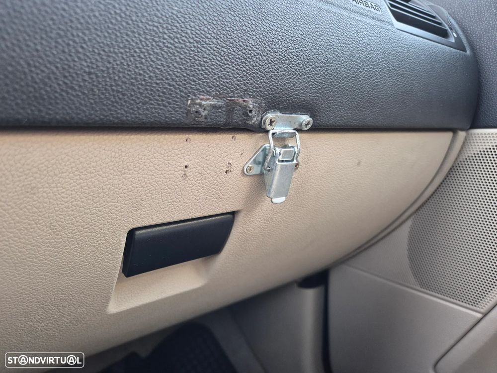 Ford Mondeo SW 2.0 TDCi Sport Dura. - 16