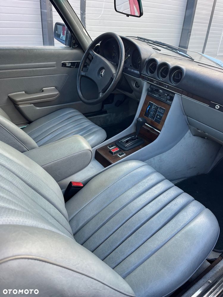 Mercedes-Benz SL - 12