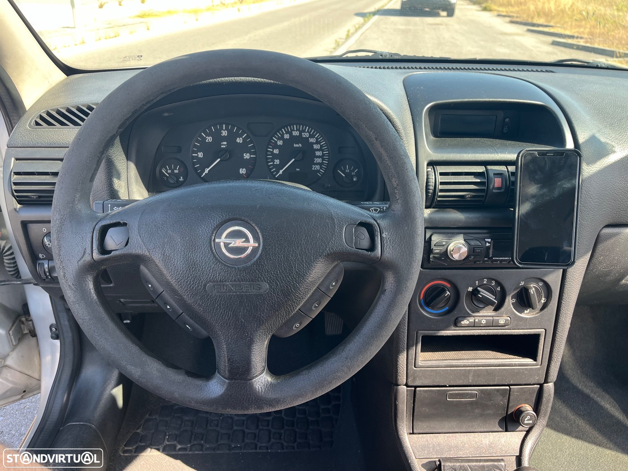 Opel Astra Caravan - 5