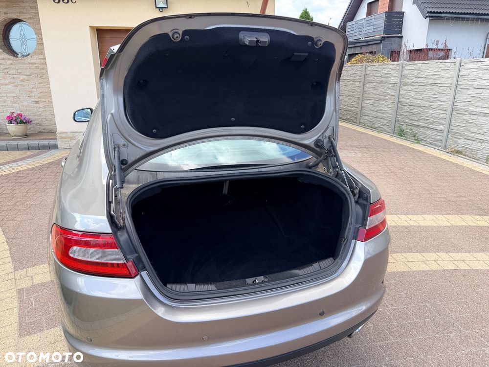 Jaguar XF 2.7 V6 Premium Luxury - 20