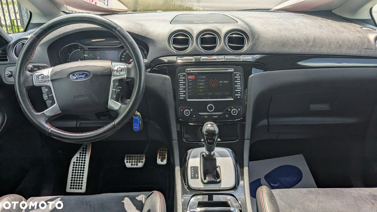Ford S-Max - 25