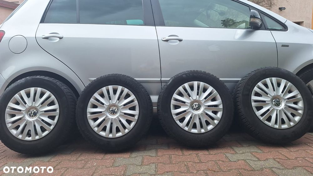 Volkswagen Golf Plus 1.2 TSI MATCH - 38