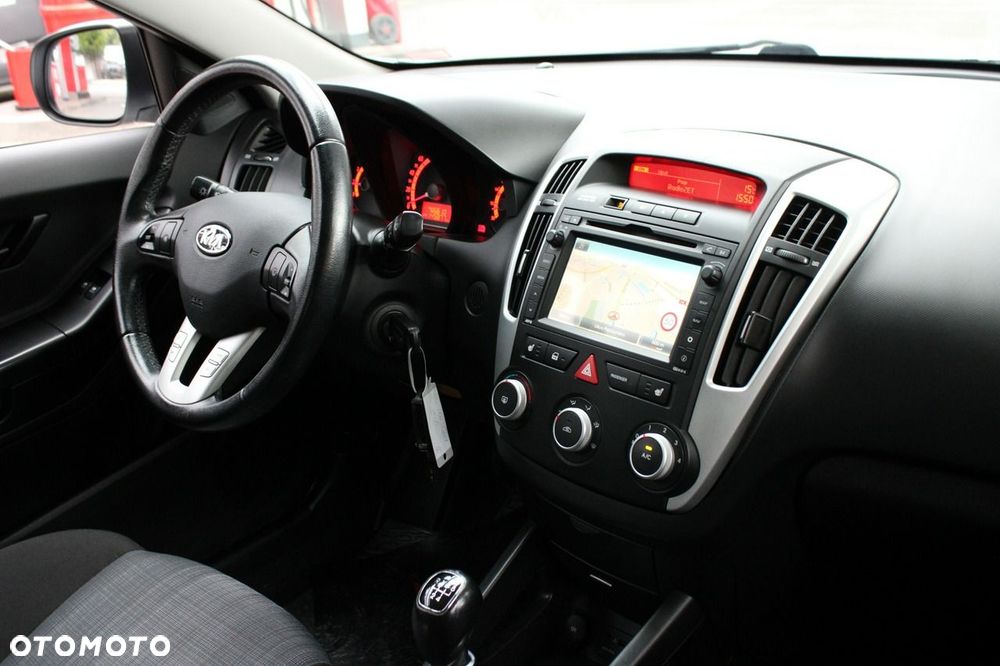 Kia ProCeed 1.4 CVVT Edition 7 - 23