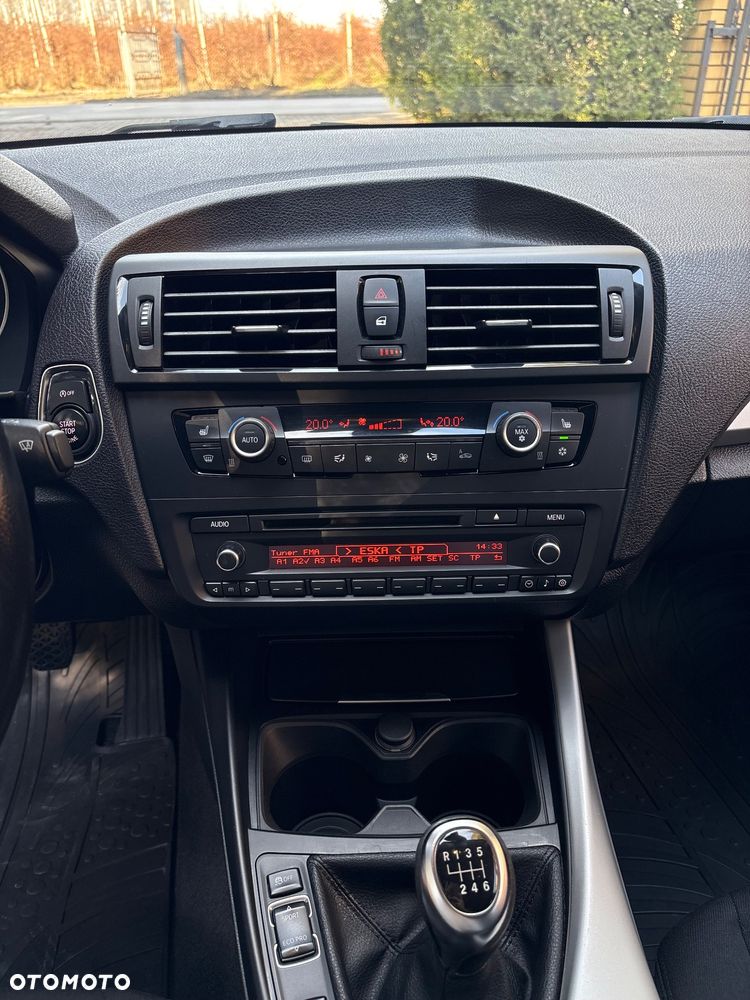 BMW Seria 1 118i - 33