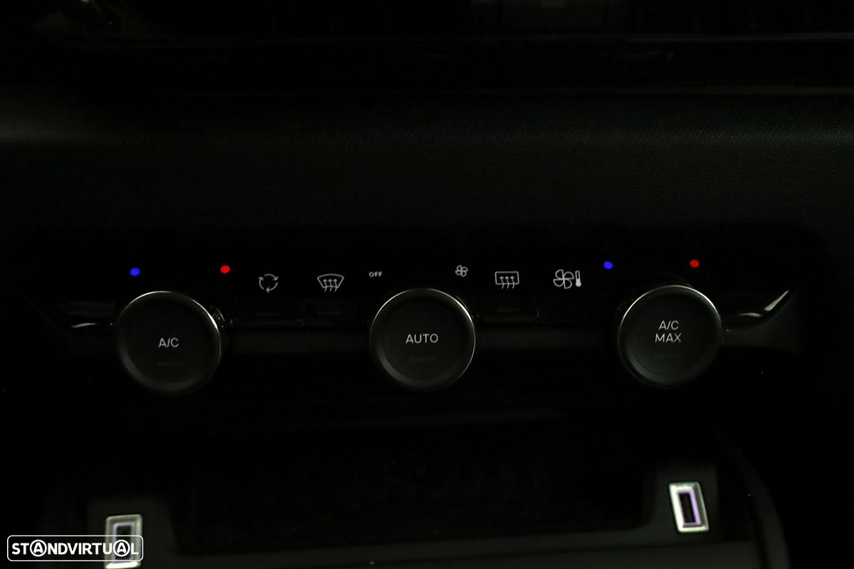 Citroën C4 1.2 PureTech Plus EAT8 - 13