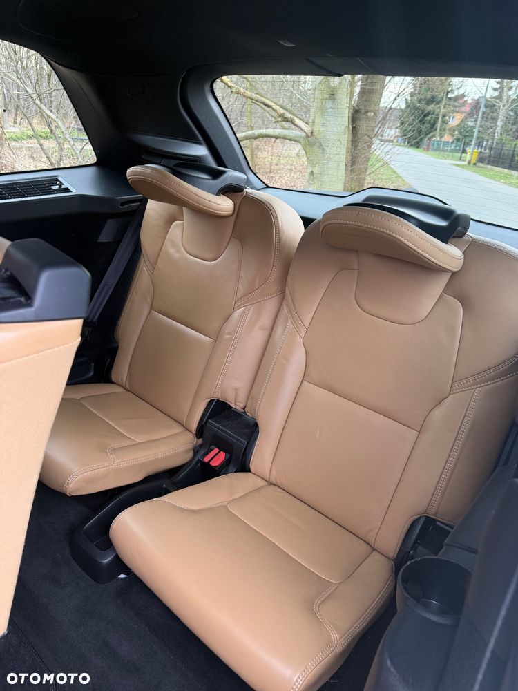 Volvo XC 90 D5 SCR AWD Inscription 7os - 14