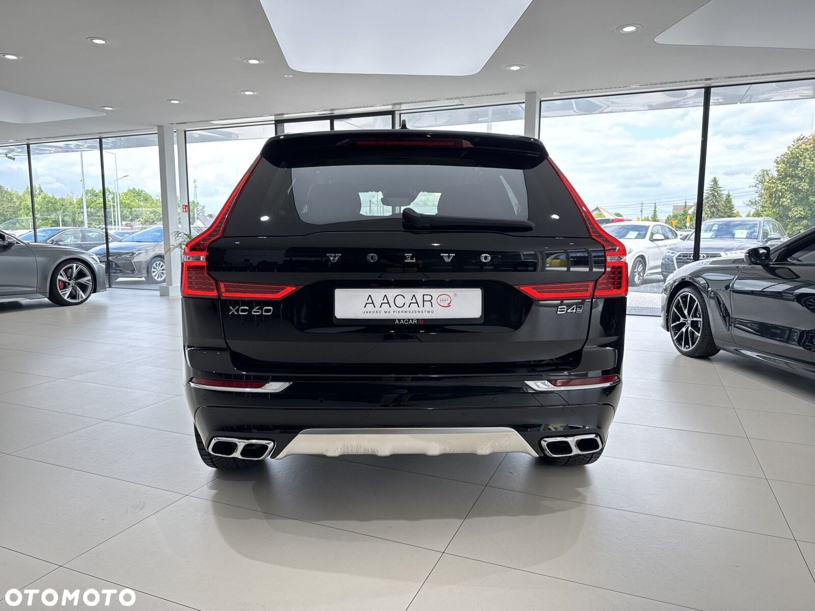Volvo XC 60 - 4