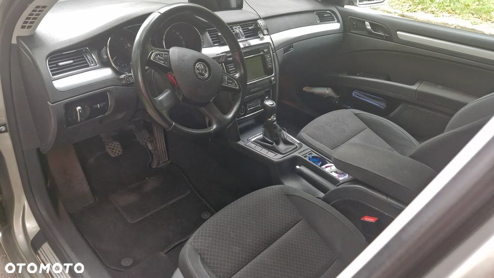 Skoda Superb 1.8 TSI Ambition - 10