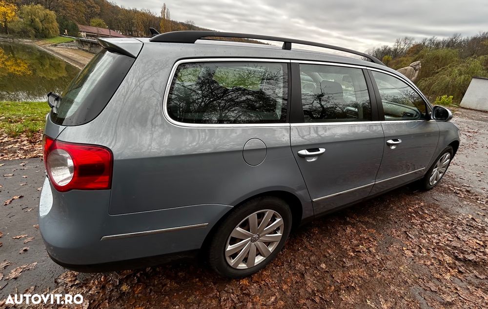 Volkswagen Passat - 4