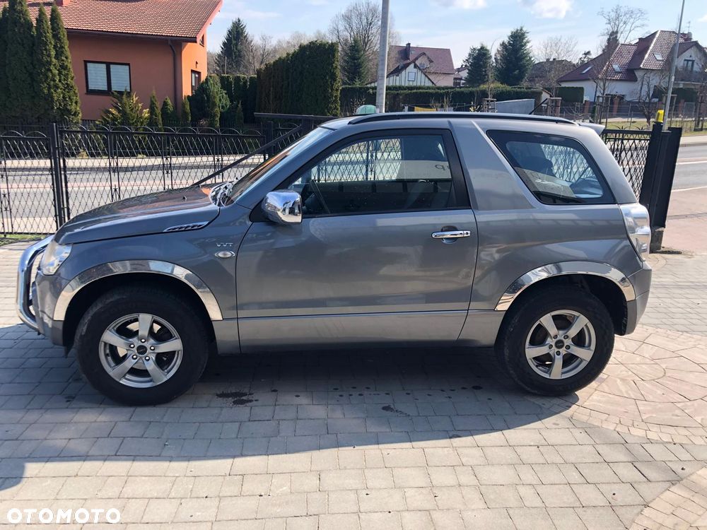 Suzuki Grand Vitara 1.6 - 14