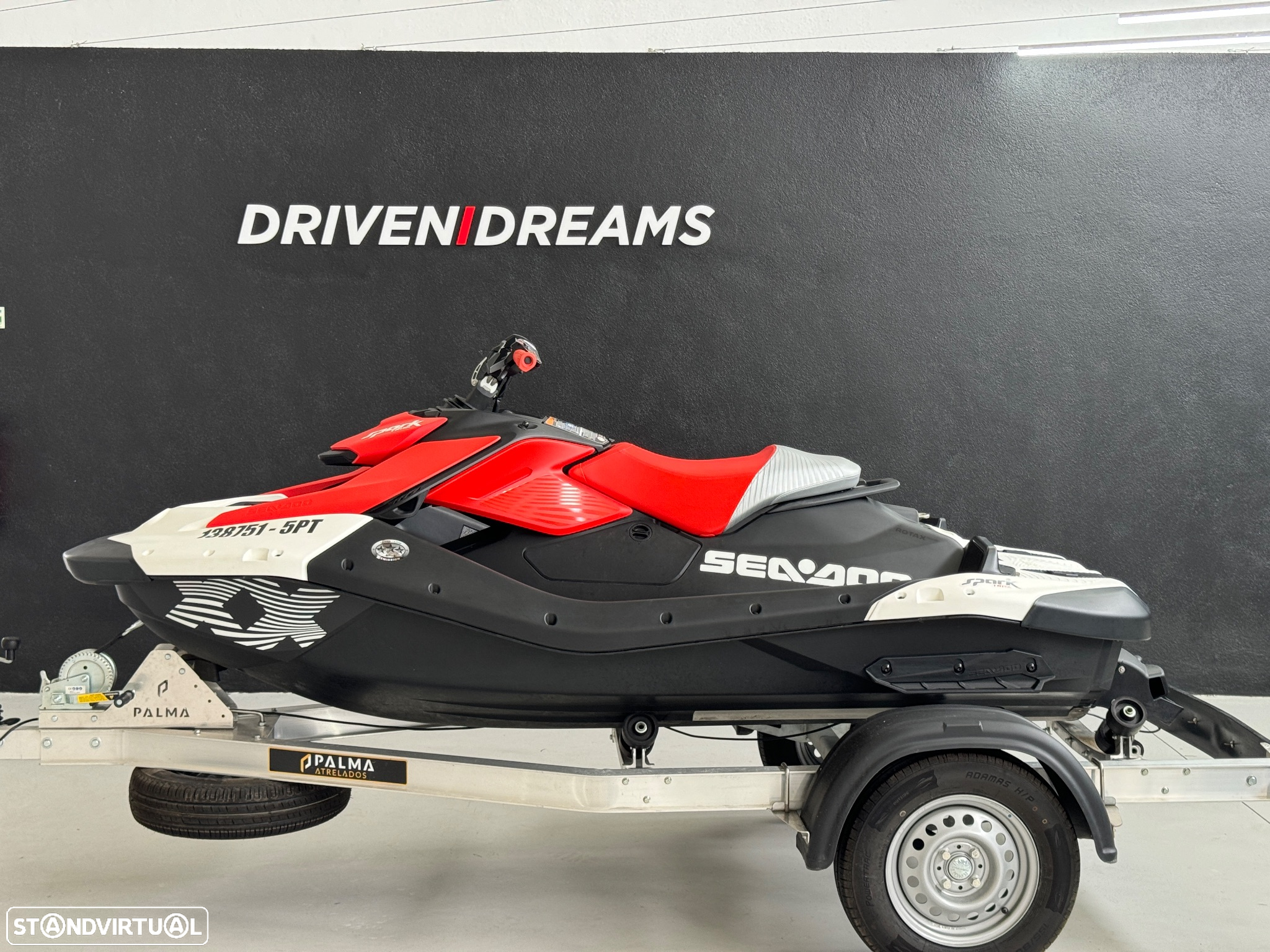 Sea-Doo Spark Trixx - 2