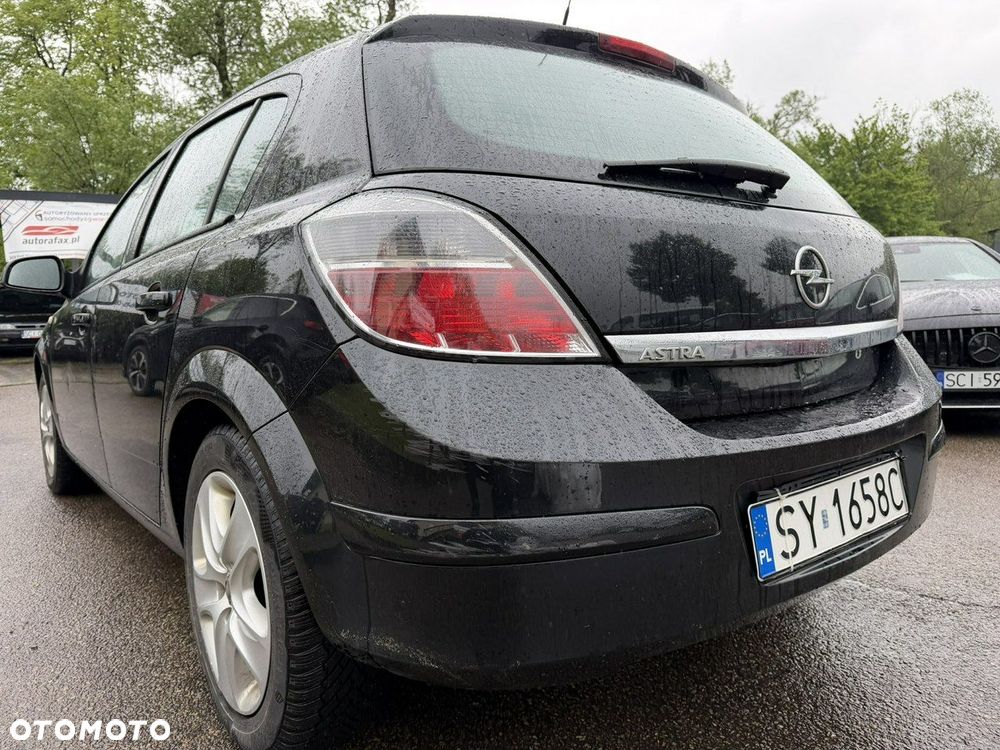 Opel Astra 1.6 Cosmo EU6 - 10