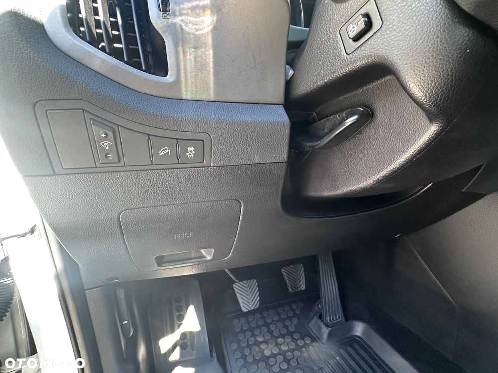 Kia Sportage 1.6 GDI Business Line L 2WD - 11