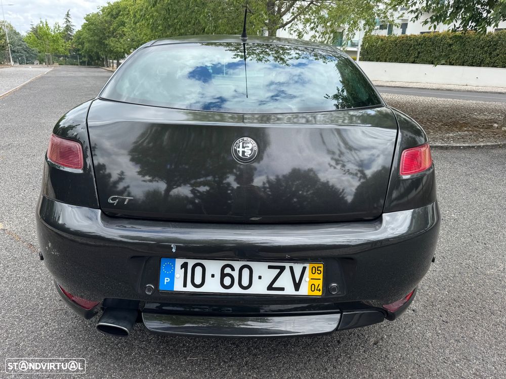Alfa Romeo GT 1.9 JTD M-JET - 6