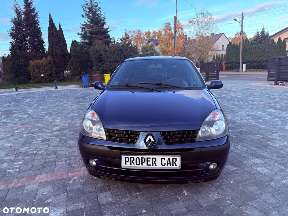 Renault Clio - 1