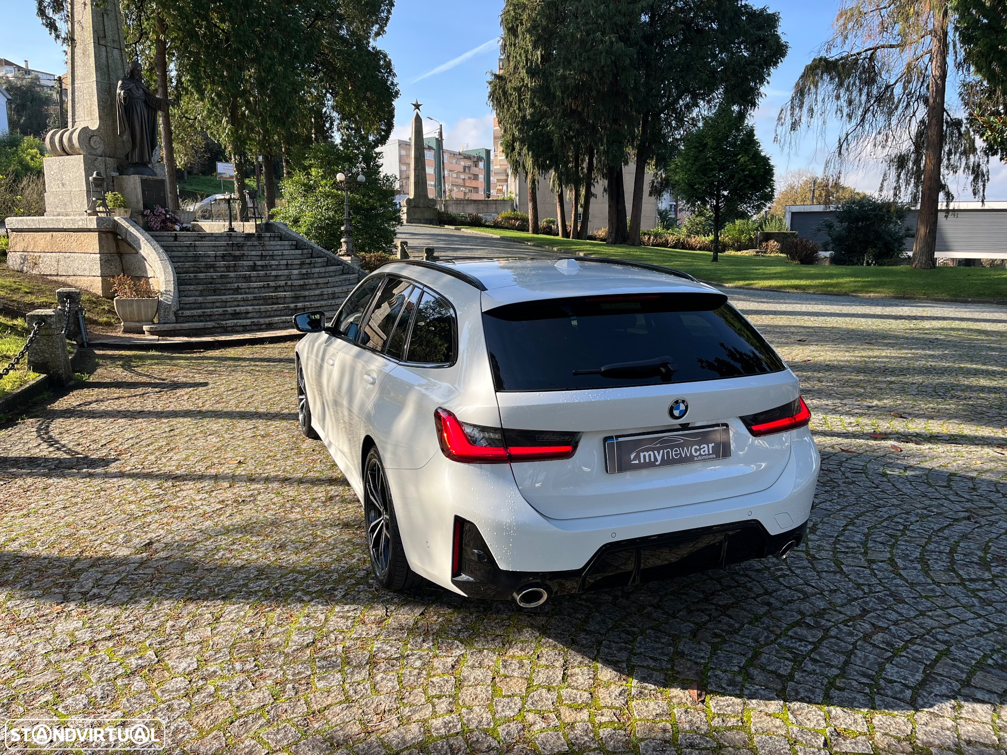BMW 320 d Touring xDrive Aut. M Sport - 11