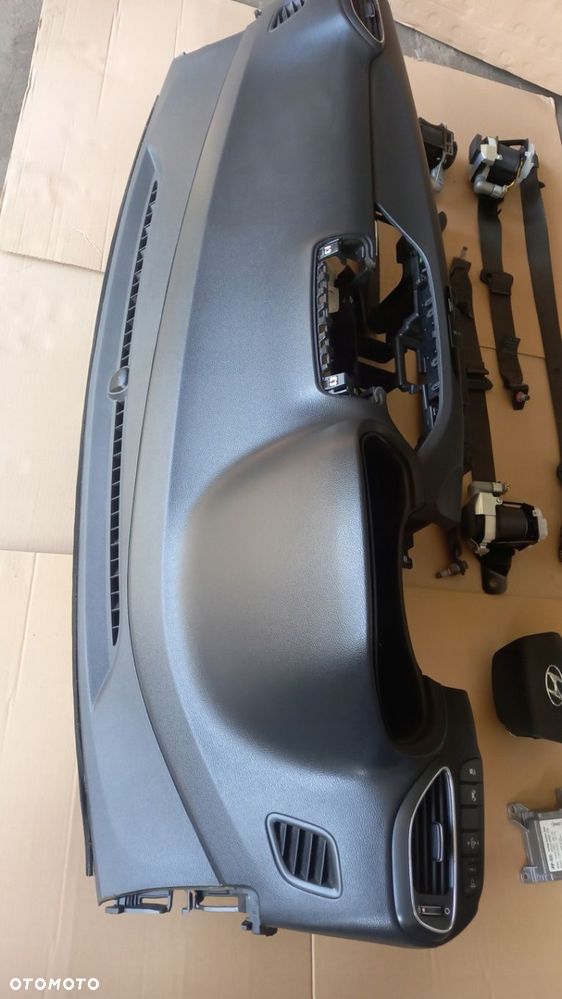 HYUNDAI i30 III 2017- KONSOLA DESKA ROZDZIELCZA 2X AIRBAG 4X PASY KOMBI - 2