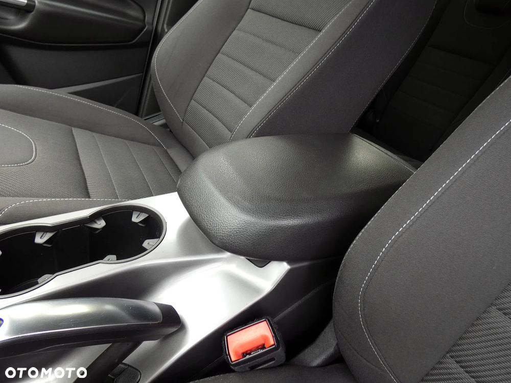 Ford Kuga 2.0 TDCi AWD Edition - 29