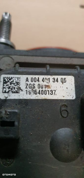 Zawór hamulca Mercedes Benz Wabco oryginał A00443147 - 3