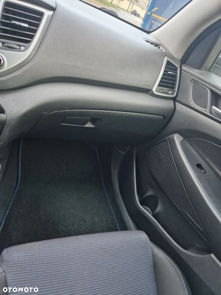Hyundai Tucson 2.0 CRDI BlueDrive Comfort 2WD - 15