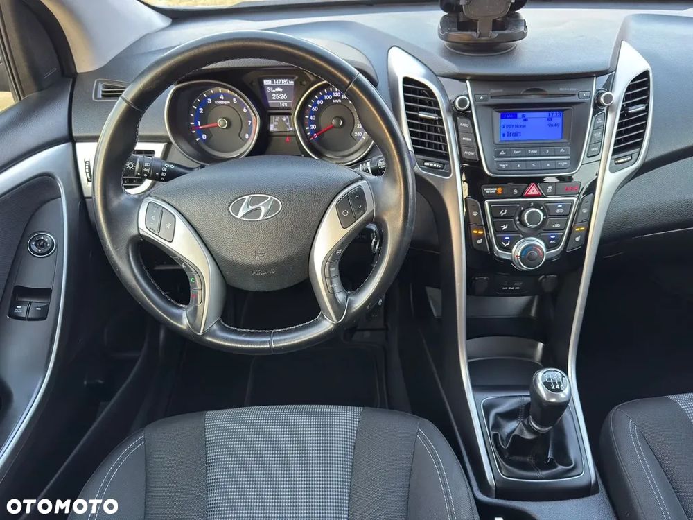 Hyundai i30 - 12