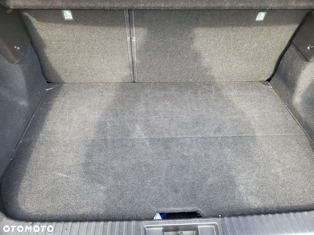 Renault Captur 1.6 E-TECH Plug-In Intens - 13