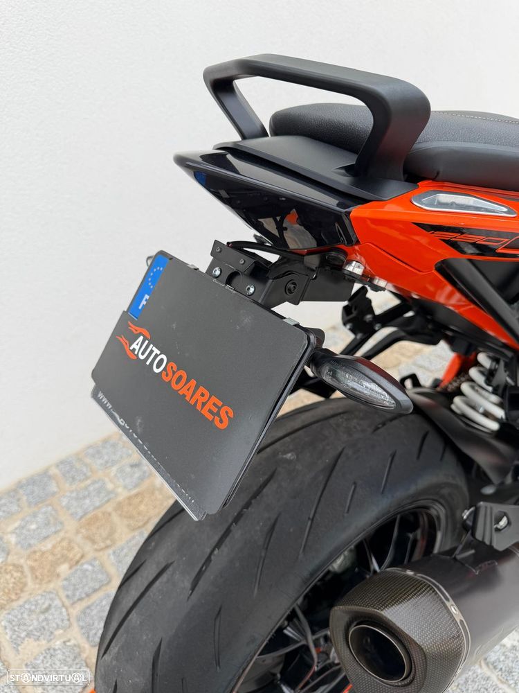 KTM Superduke 1290 SUPER DUKE GT - 20