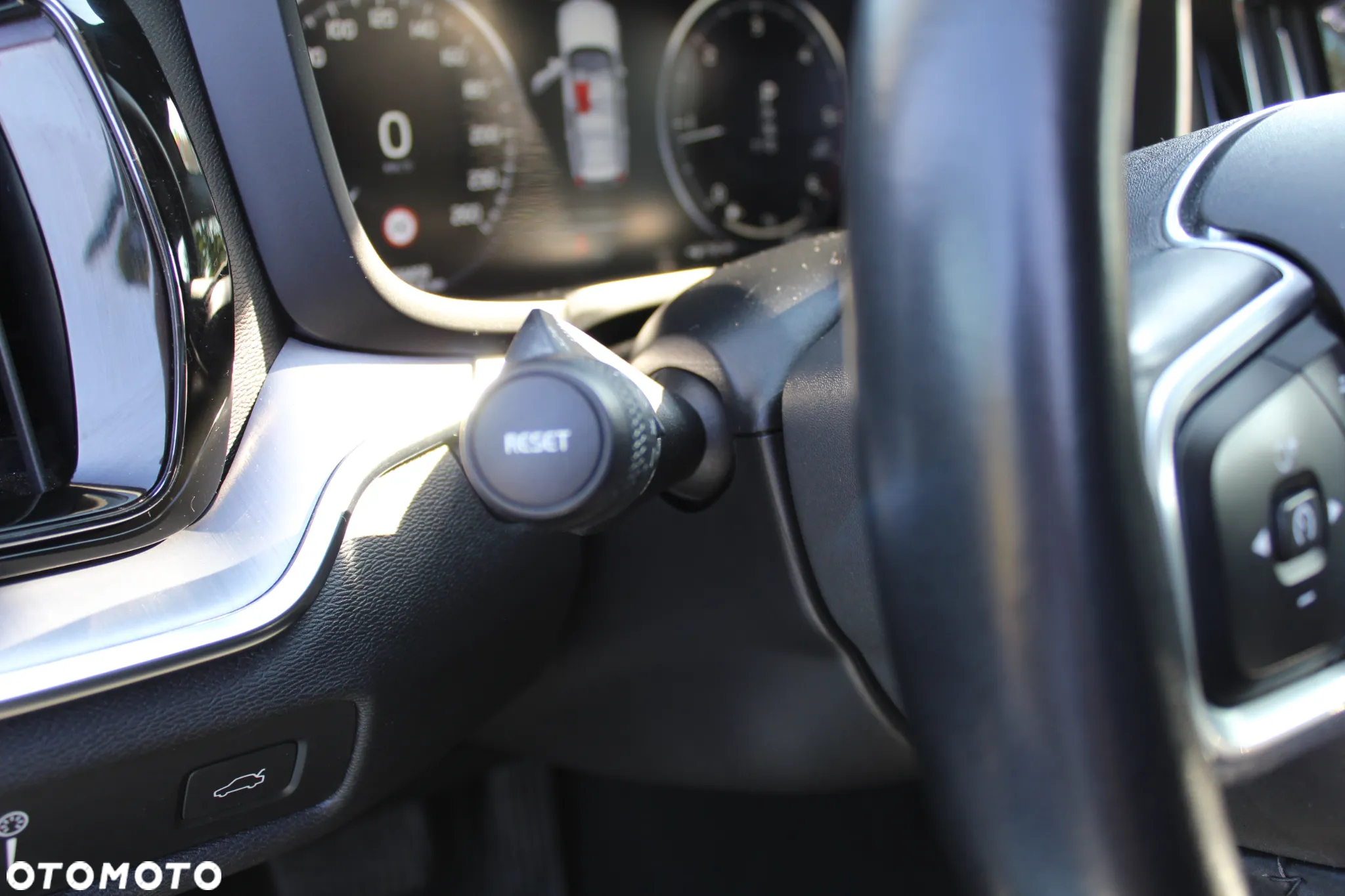 Volvo V60 D3 Momentum - 16