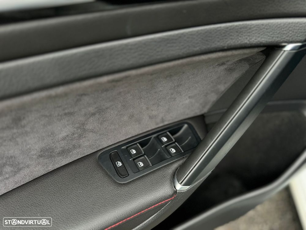 VW Golf GTI Clubsport DSG - 16