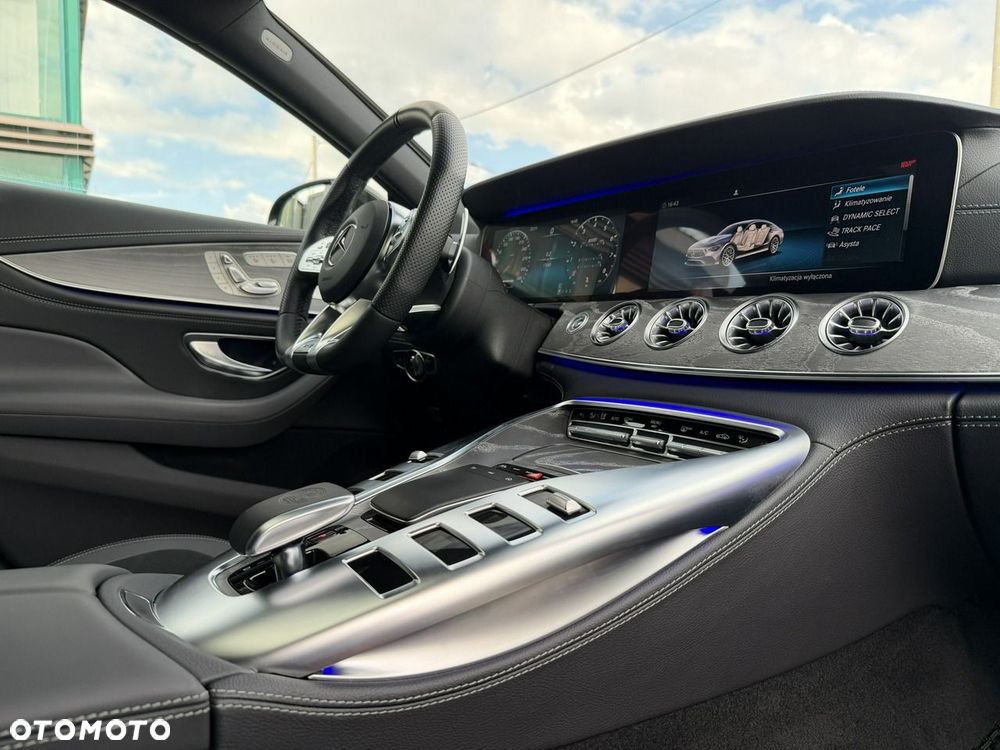 Mercedes-Benz AMG GT 43 4Matic+ 4D Speedshift TCT 9G - 35