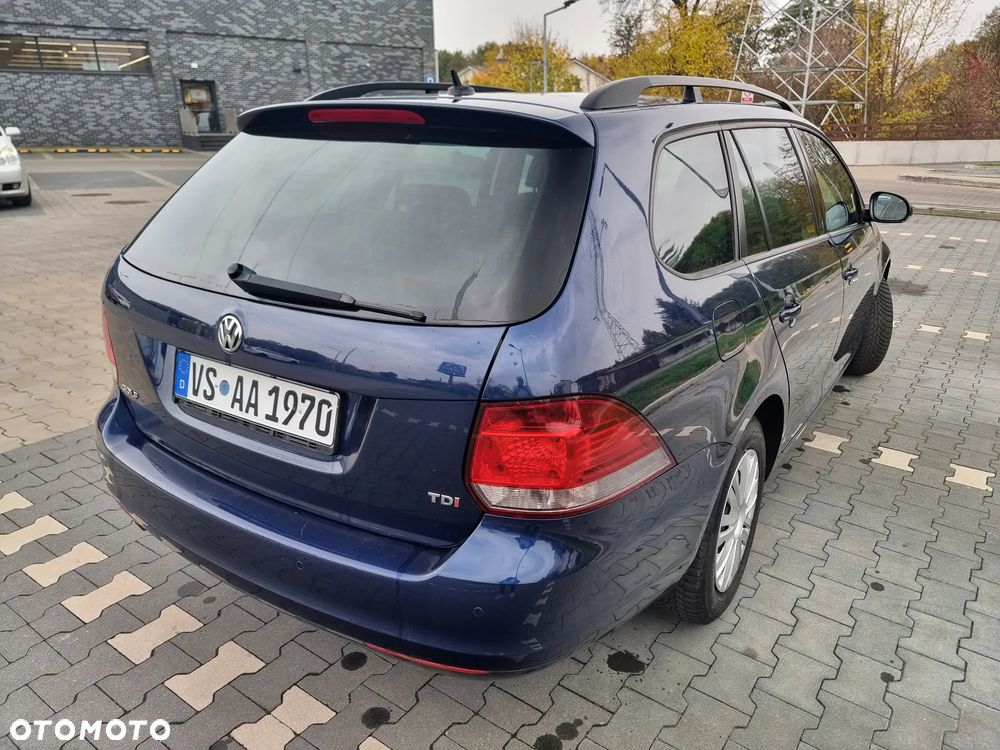 Volkswagen Golf - 5