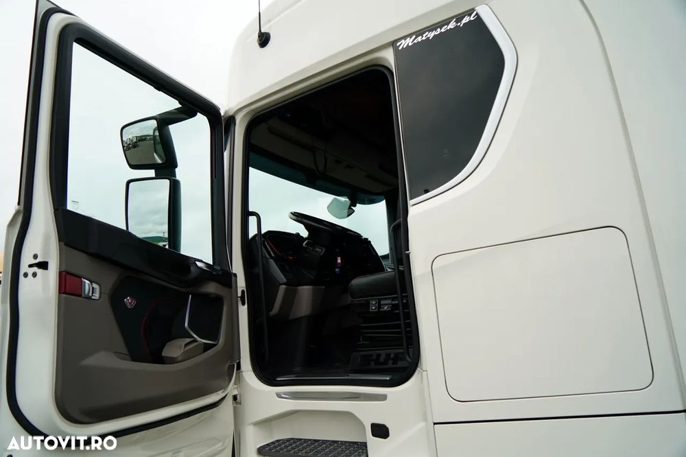 Scania S 530 / V8 / RETARDER / I-PARK COOL / PLATĂ JOSĂ / PIELE / - 23