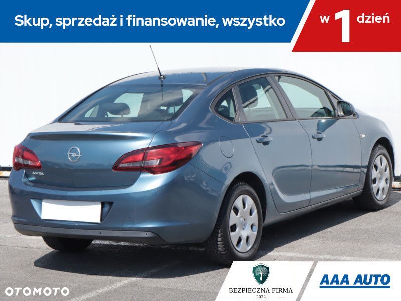 Opel Astra - 7